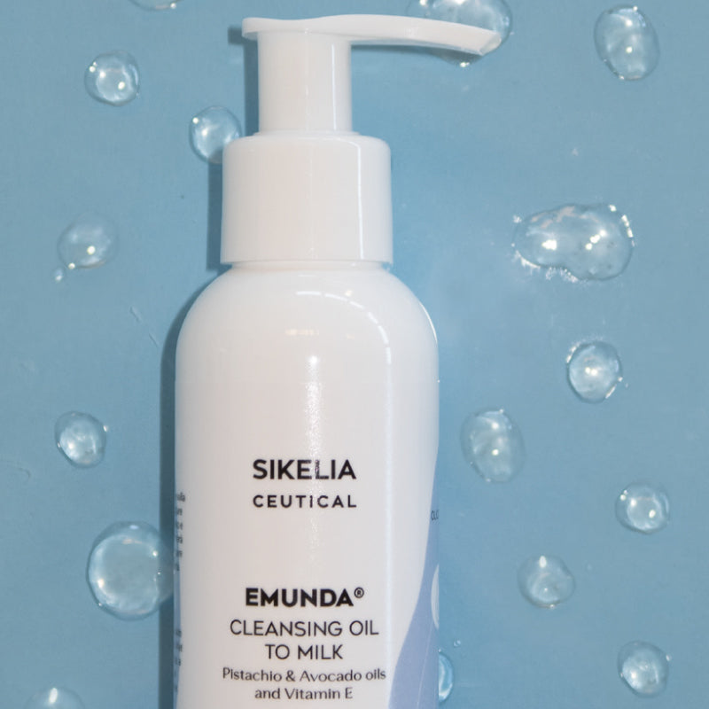 Emunda Cleansing Oil-to-Milk Makeup Remover