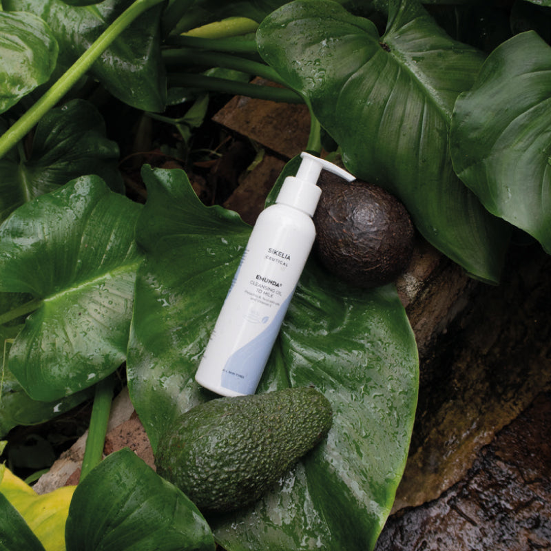 Emunda Cleansing Oil-to-Milk Makeup Remover