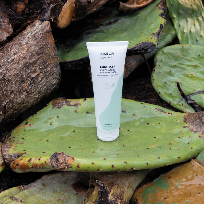 LUSTRAS EXFOLIATING CLEANSING GEL