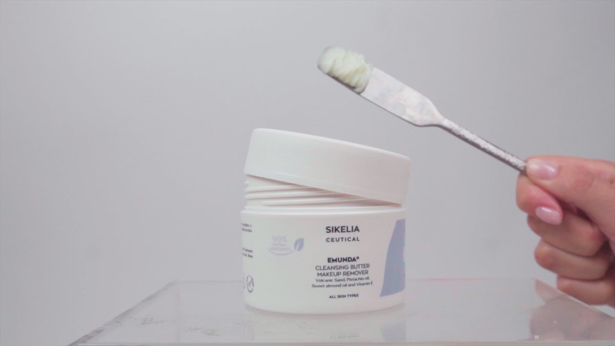 Emunda Cleansing Butter Makeup Remover - video