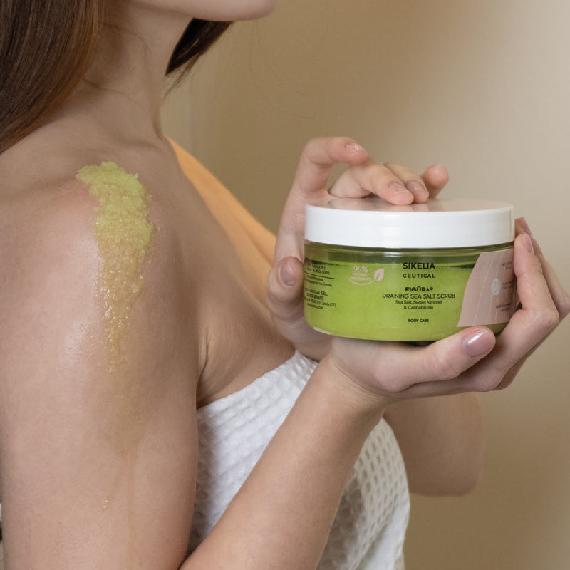 Figura draining sea salt scrub